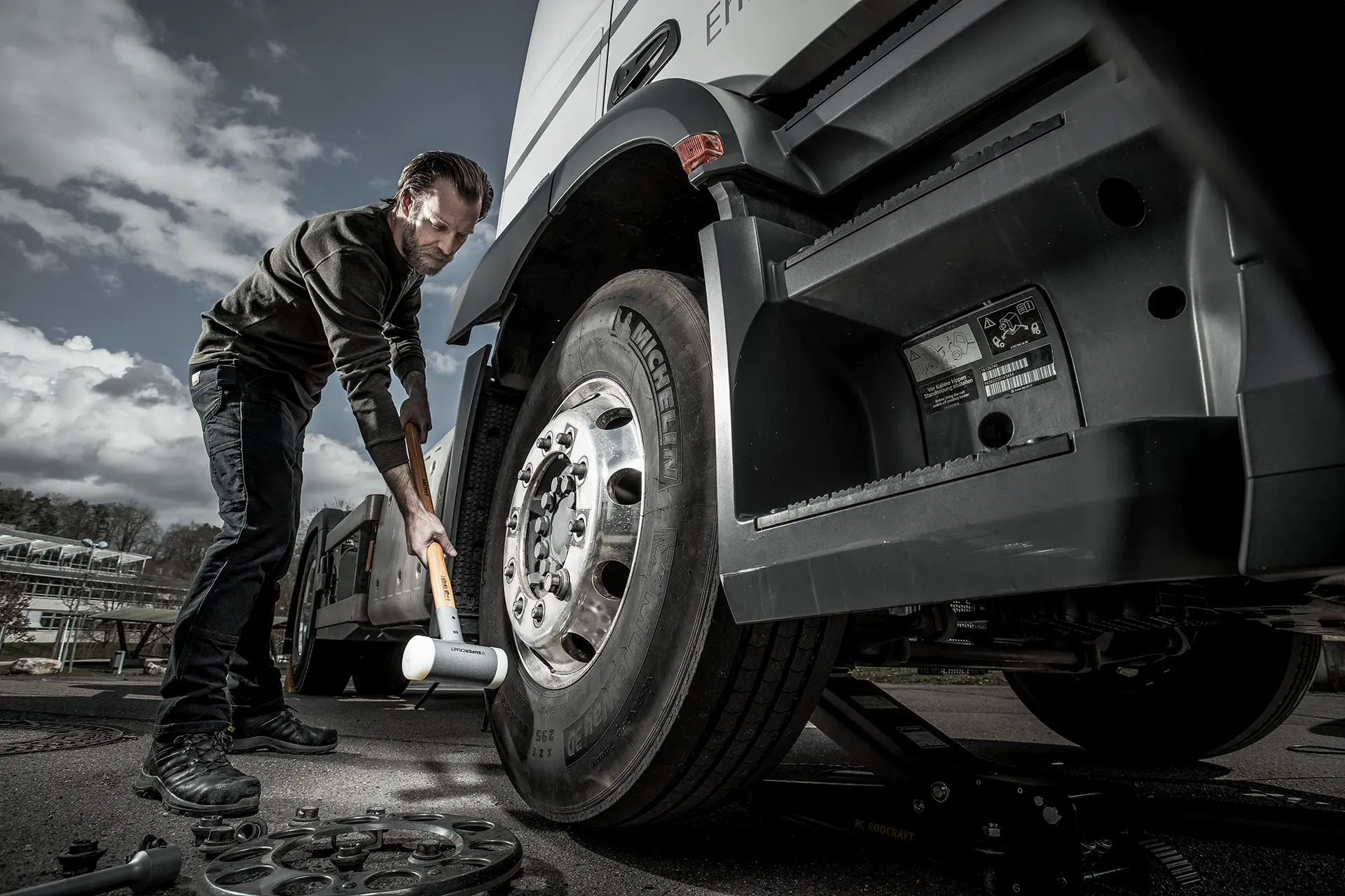 Effizient arbeiten: Dein Hammer für Kfz und Nfz!